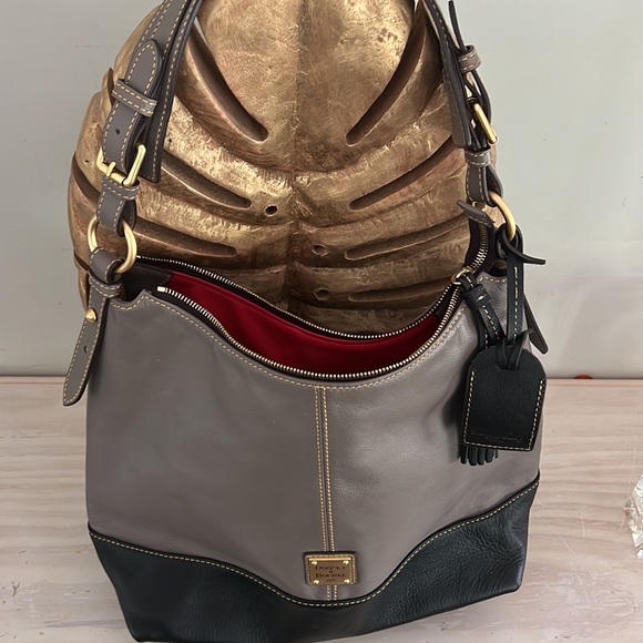 Authentic 100 genuine Pure Leather Dooney Burke hobo Bag - Picture 3 of 16